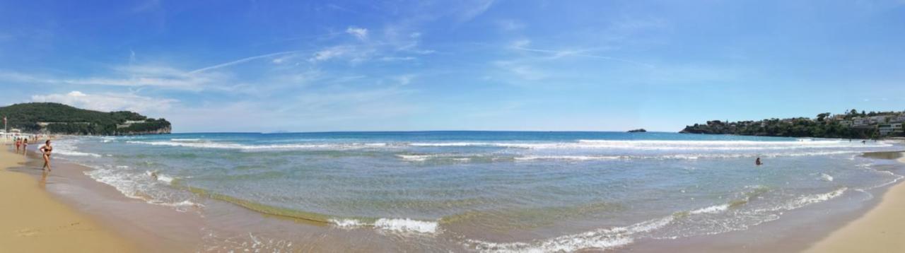 Brezza Di Mare Gaeta B&B Ngoại thất bức ảnh