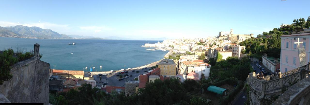 Brezza Di Mare Gaeta B&B Ngoại thất bức ảnh