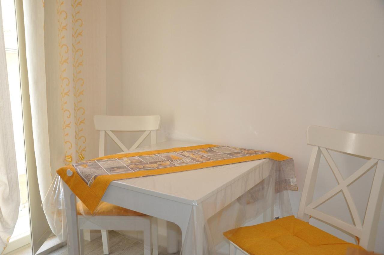 Brezza Di Mare Gaeta B&B Ngoại thất bức ảnh