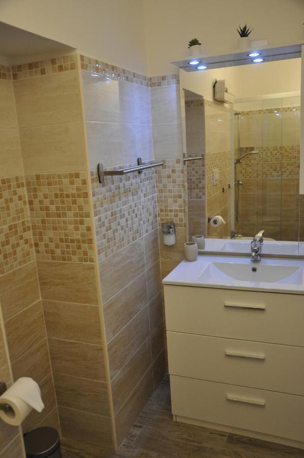 Brezza Di Mare Gaeta B&B Ngoại thất bức ảnh